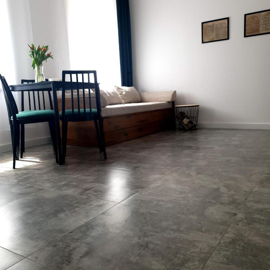 Apartament Z Historia Jelenia Gora Exterior photo