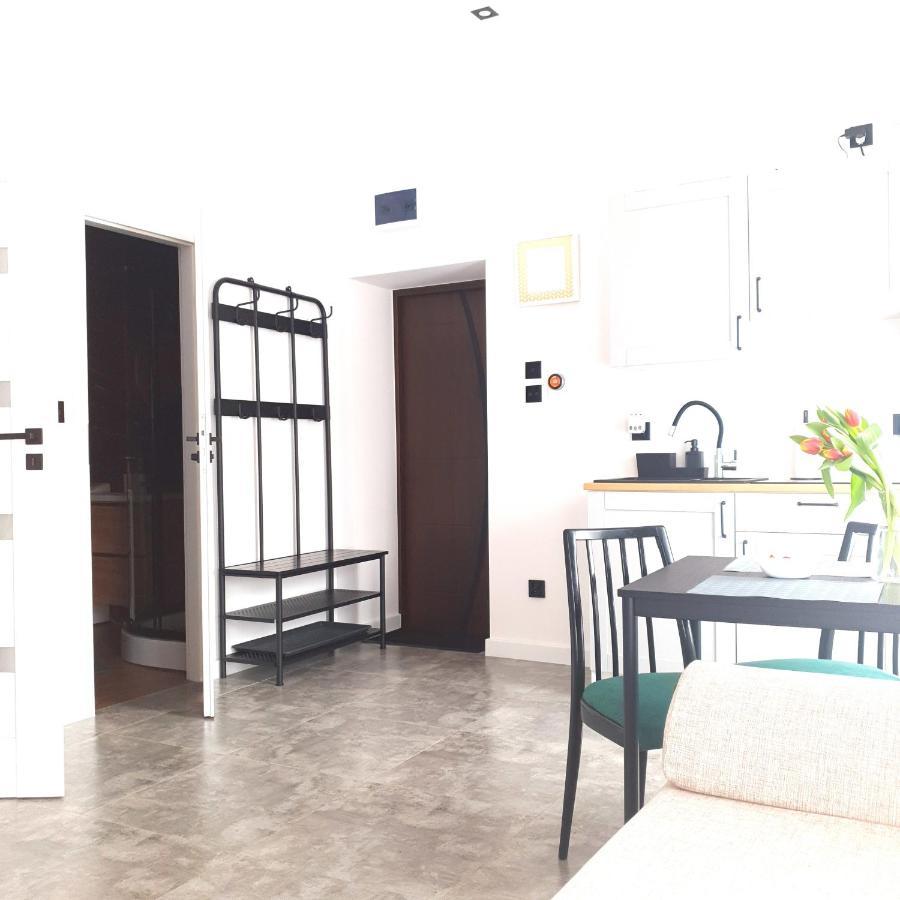 Apartament Z Historia Jelenia Gora Exterior photo